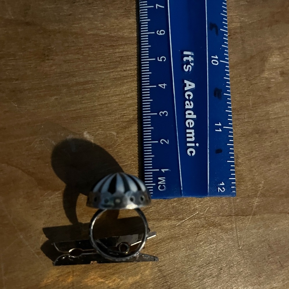 Vintage Bigtop Lucite and Sterling Ring - Picture 6 of 8